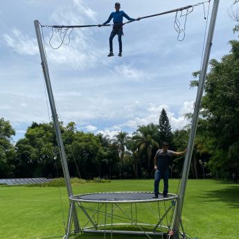 Renta de pelota gigante para personas en Puebla