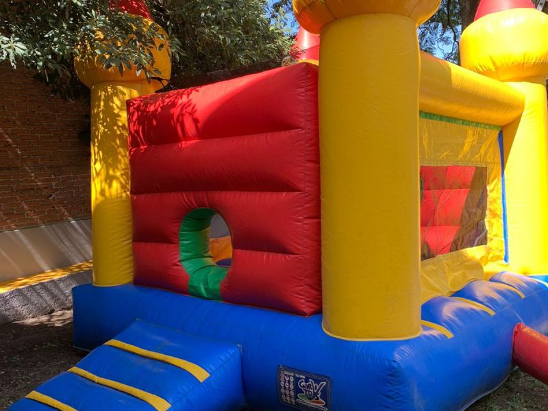 Castillo Minions image 3