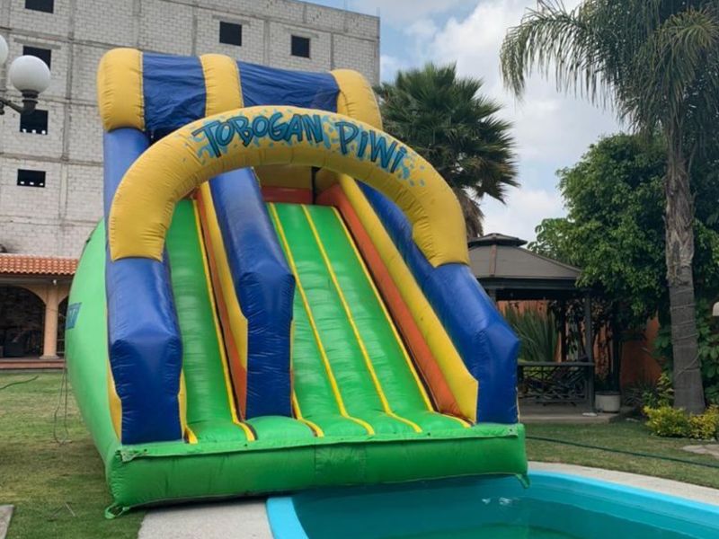 Tobogán Piwy Acuático image 5