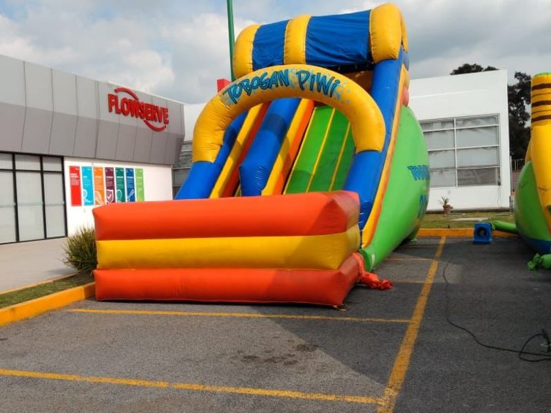 Tobogán Piwy image 1