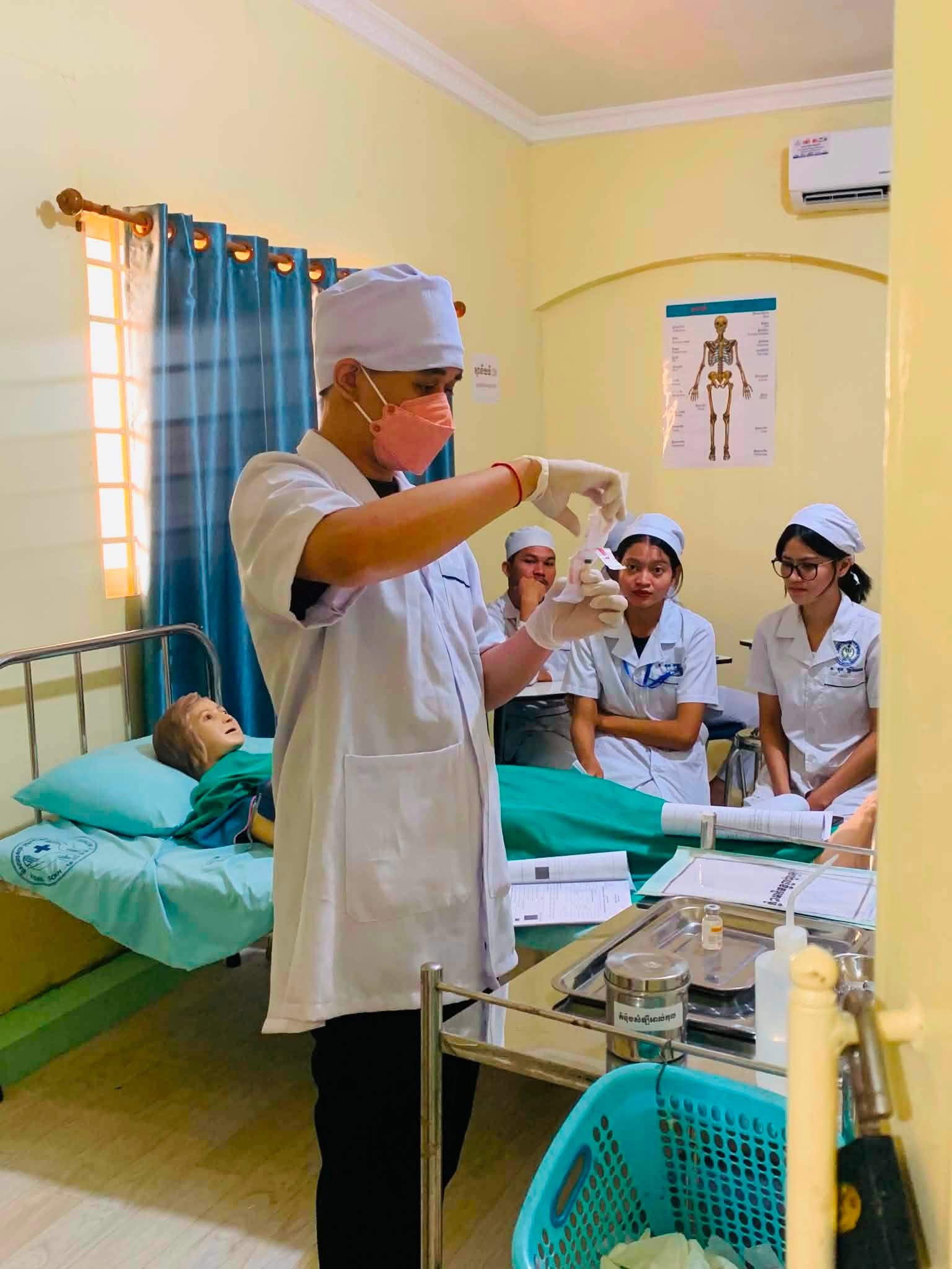 Practical Nursing Activities of the 9th Cohort Under the New Curriculum