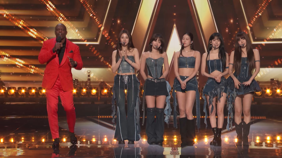 LE SSERAFIM выступили с песнями “Hot” и “Antifragile” на шоу “America’s Got Talent”