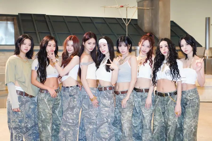 TWICE станут хедлайнерами Victoria’s Secret Fashion Show 2025
