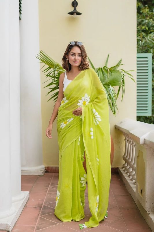 Krujha Hand Painted, Floral Print Bollywood Cotton Silk, Cotton Linen Saree