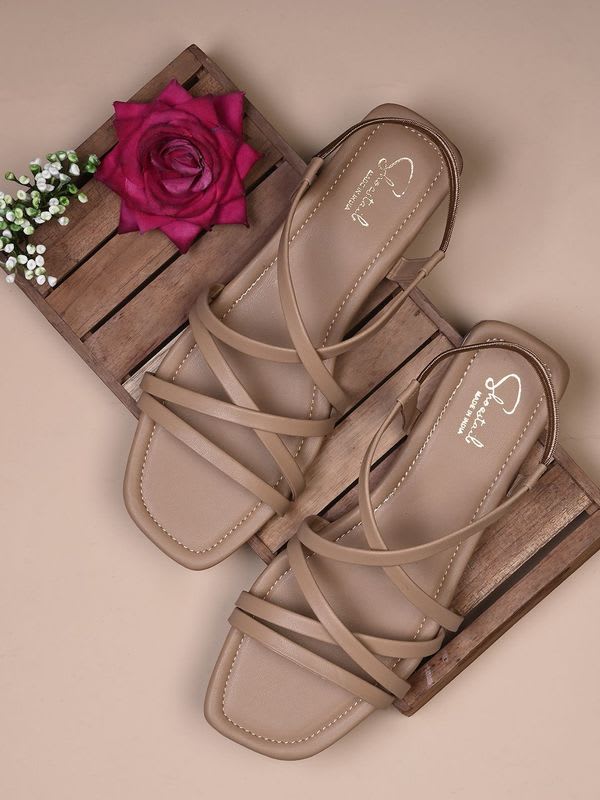 Shoestail Women Flats Sandal