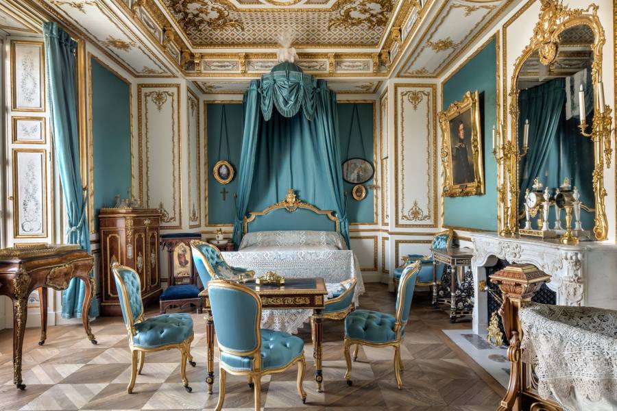 Room in the Chantilly castle