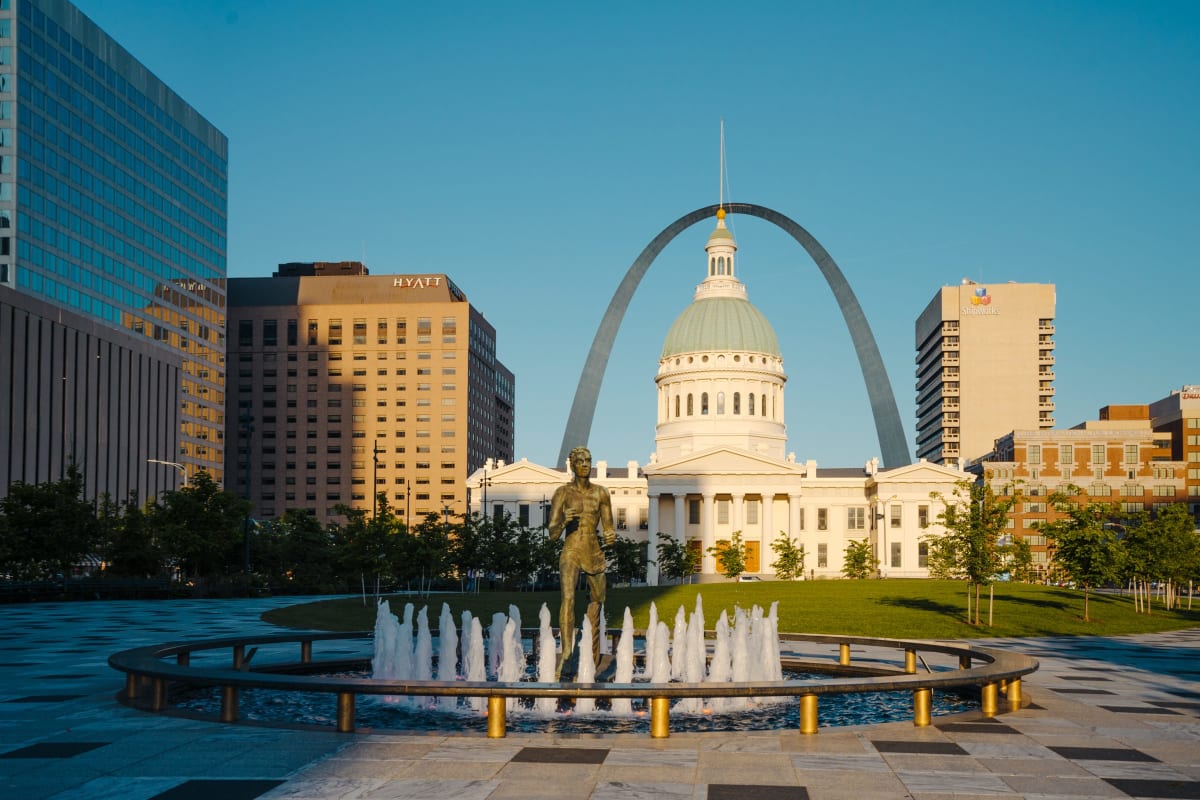 Metropolen, Missouri