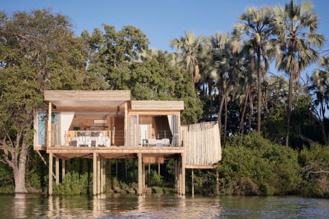 Victoria Falls Island Lodge