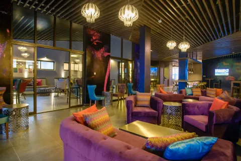 Tamarind Tree Hotel