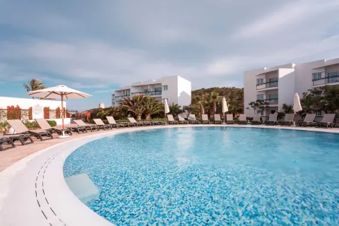 Badeferien im Grand Palladium Palace Ibiza Resort & Spa