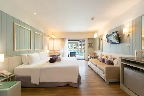 Katathani Phuket Beach Resort