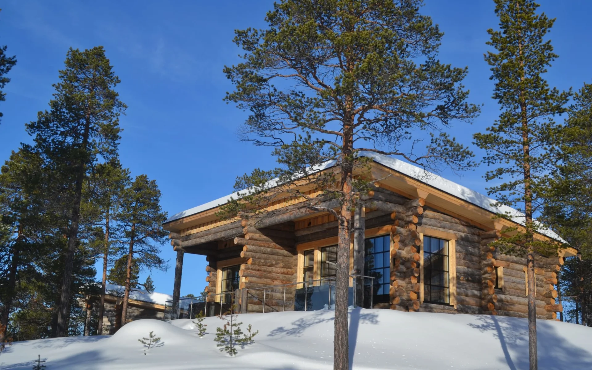 Wilderness Hotel Nangu in Inari: 26-27_Nangu_Panorama Log Cabin