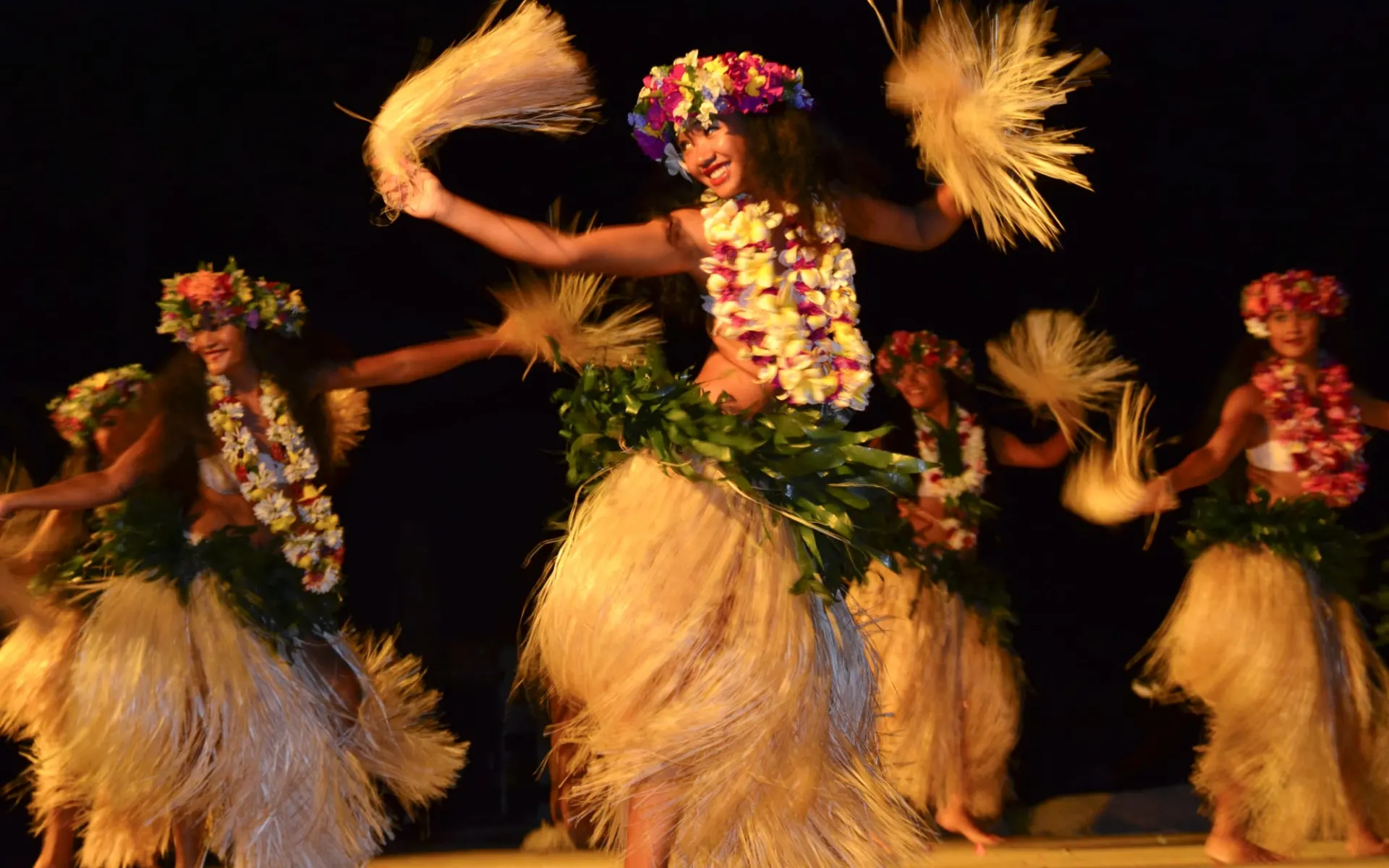 InterContinental Tahiti Resort in Papeete - Faa'a:  PPT Intercontinental Tahiti Polynesian show (4)