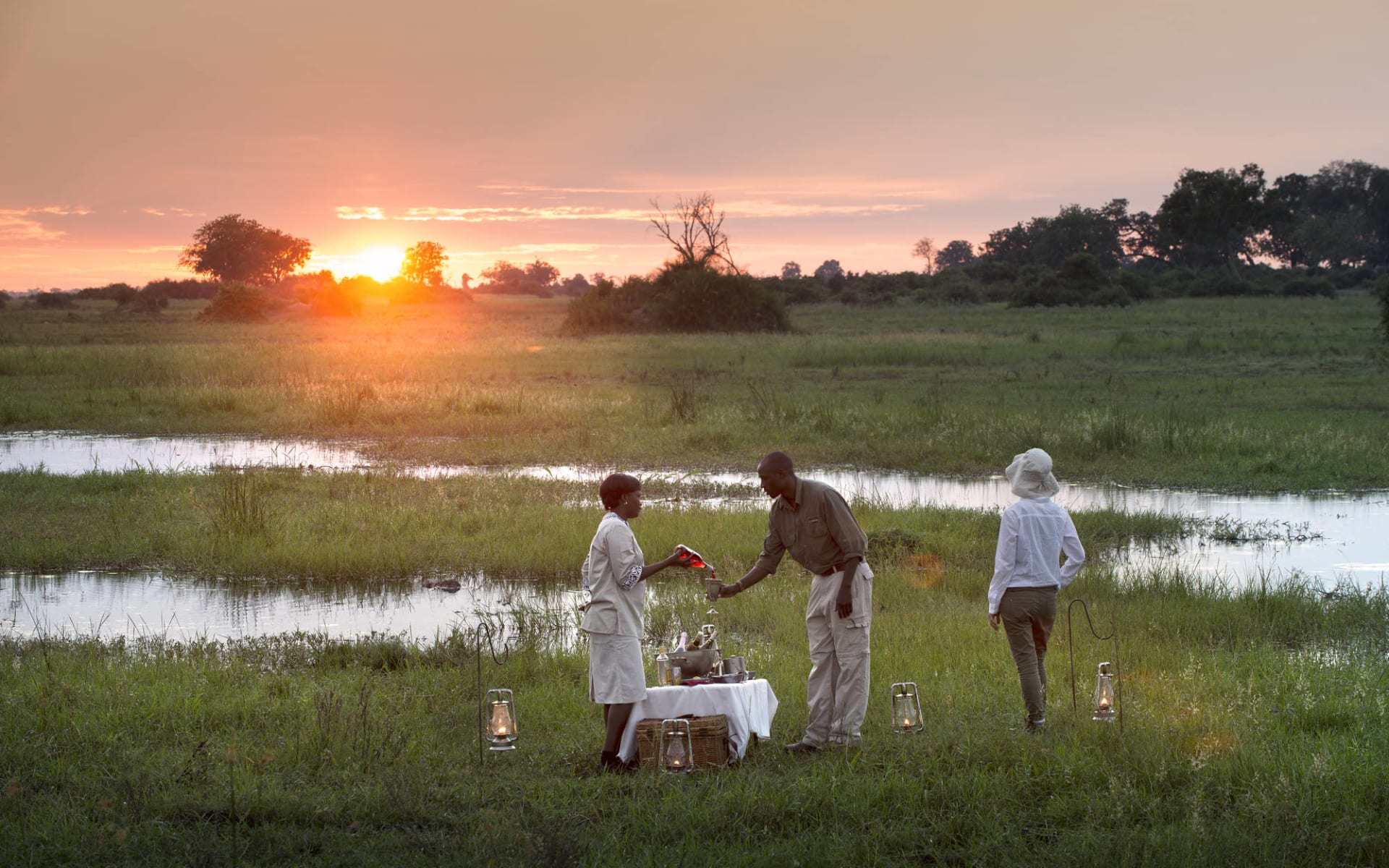 Duba Explorers Camp in Okavango Delta: aktiv - DubaExpeditionCamp-Safari-Experience-GreatPlainsConservation-7