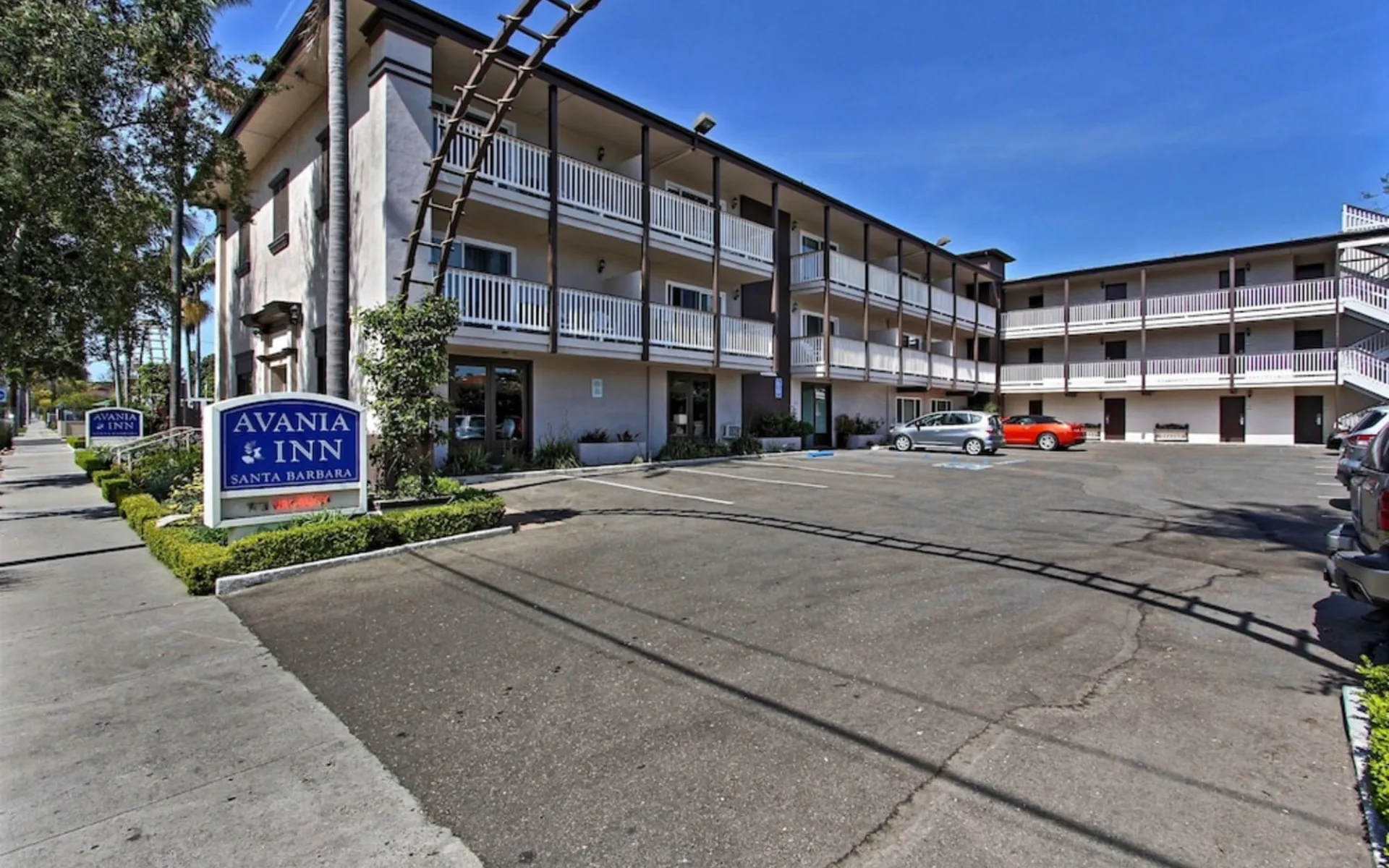 Avania Inn of Santa Barbara: Avania of Santa Barbara_Aussen_Webseite