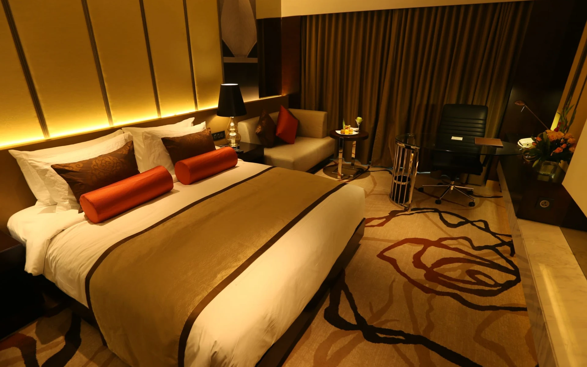 Pride Plaza Hotel Aerocity in Delhi: Bedroom 1a - Final