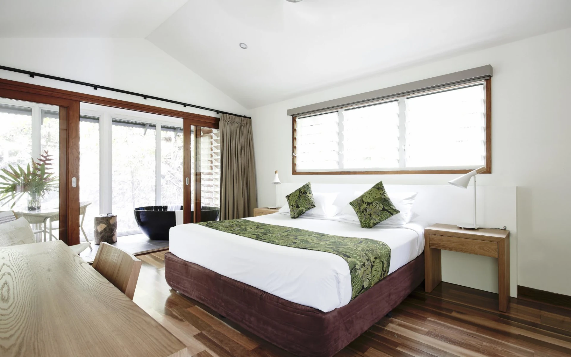 Daintree Eco Lodge & Spa in Cape Tribulation: Daintree-Ecolodge-Room-C_Simon-Shiff_0-1_FULLSIZE-JPEG-300DPI-ADOBE-RGB-5MB-1-e1575361070307