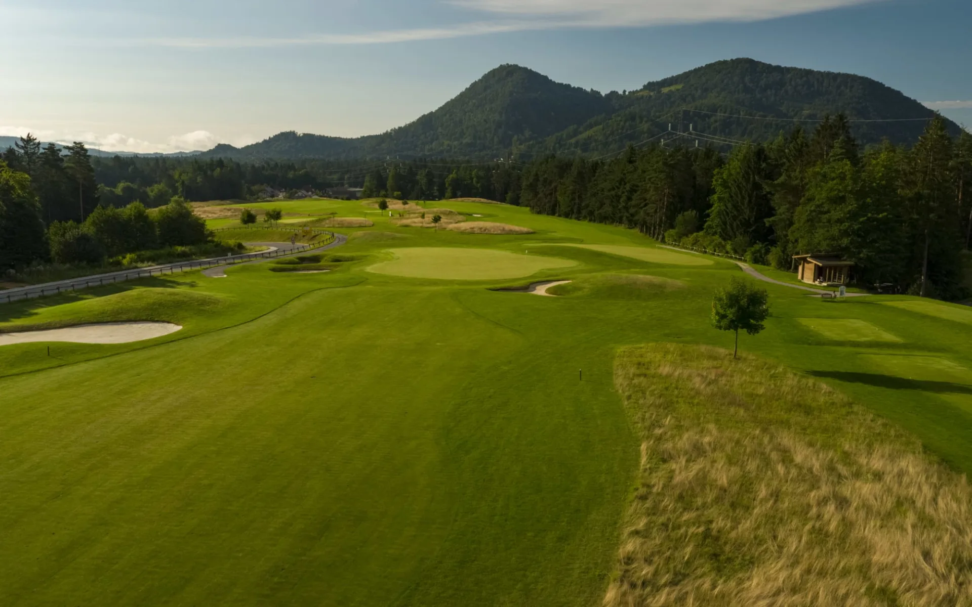 28.06. - 04.07.2026 Golf & Kultur Trip Slowenien ab Otocec: Diners-CUBO-golf-course5272x3948