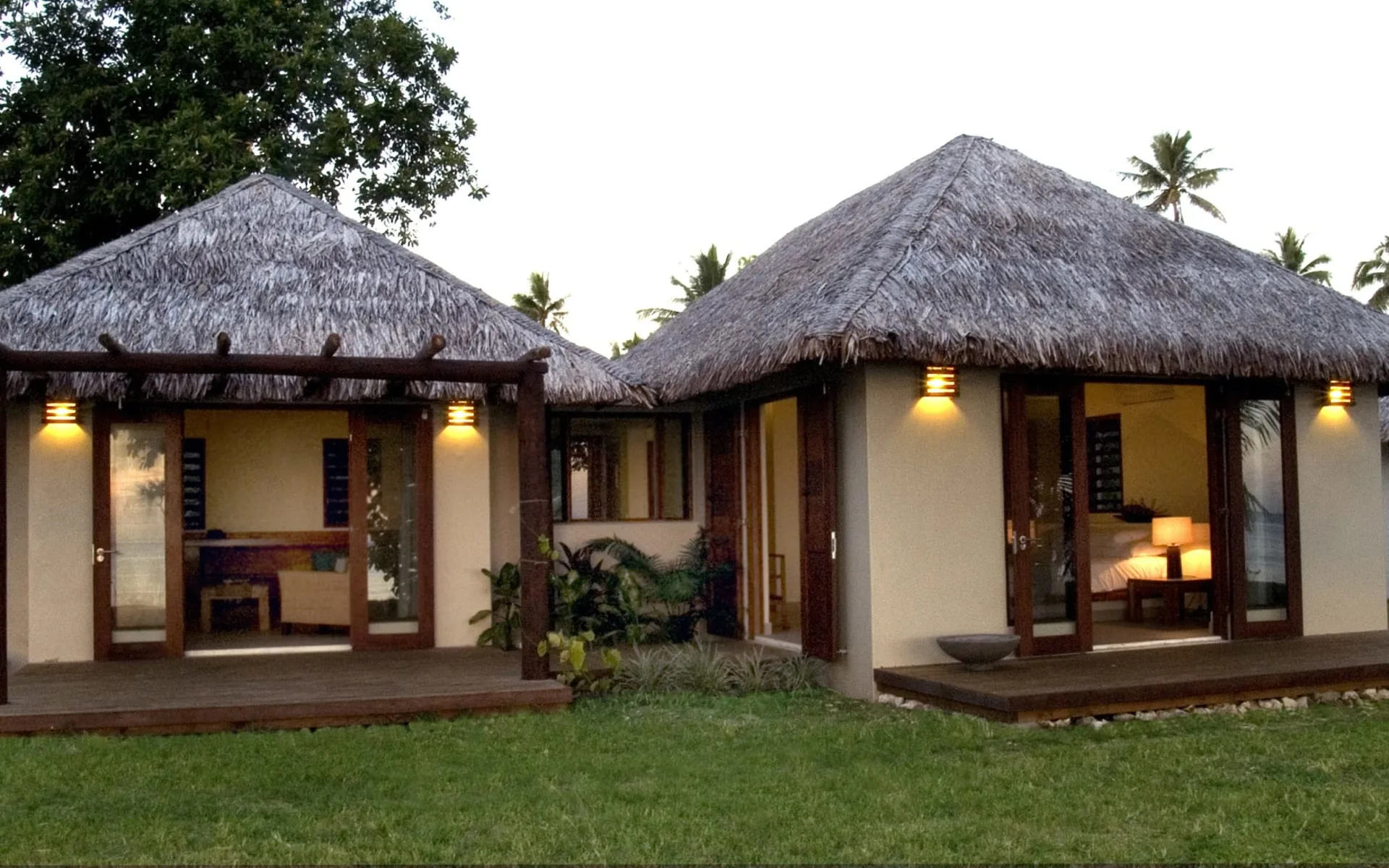 Eratap Beach Resort in Port Vila:  12 Eratap 1 bed villa exterior
