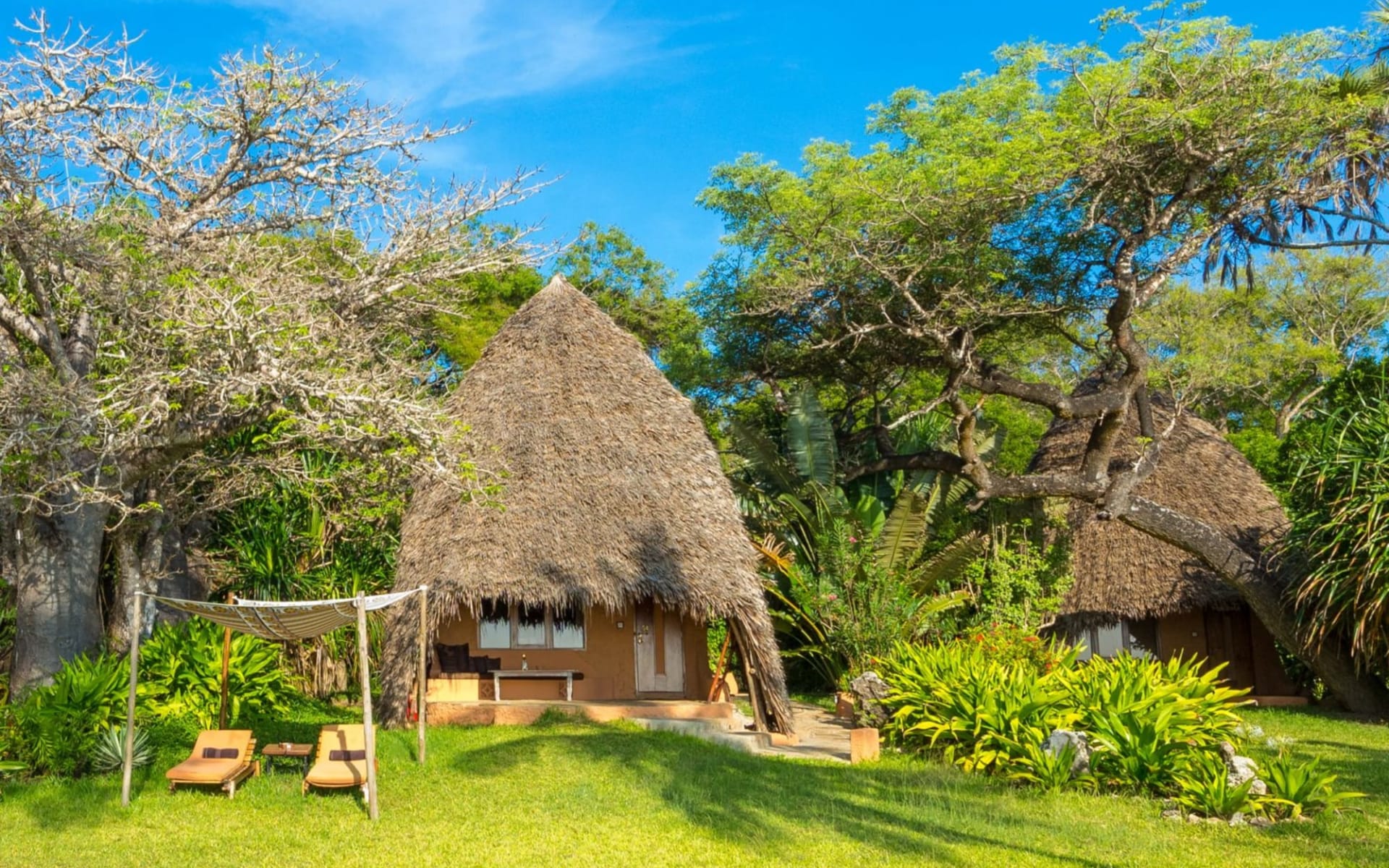 Nomad Beach Resort in Diani Beach:  Beach-Cottage