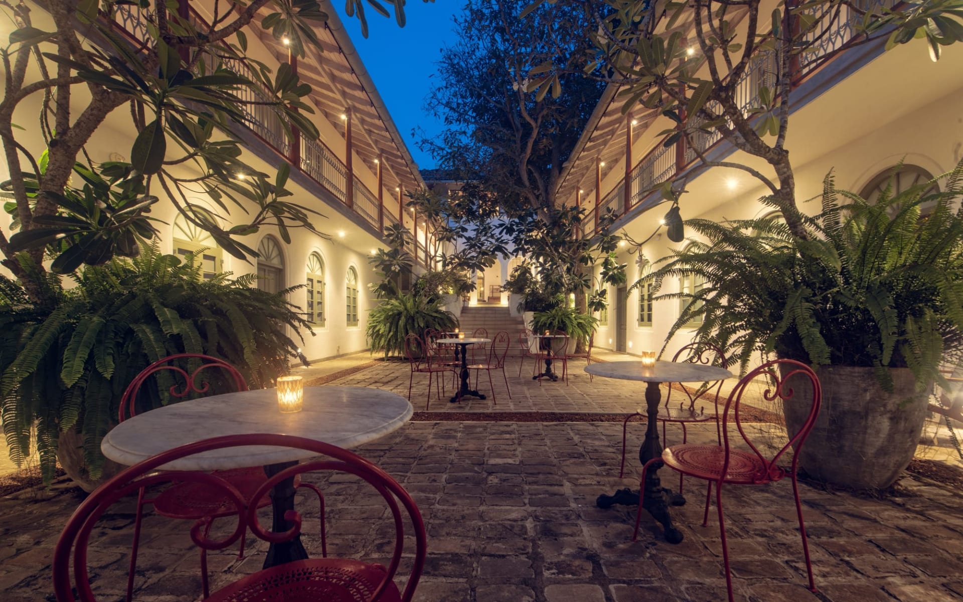 Fort Bazaar in Galle: Courtyard