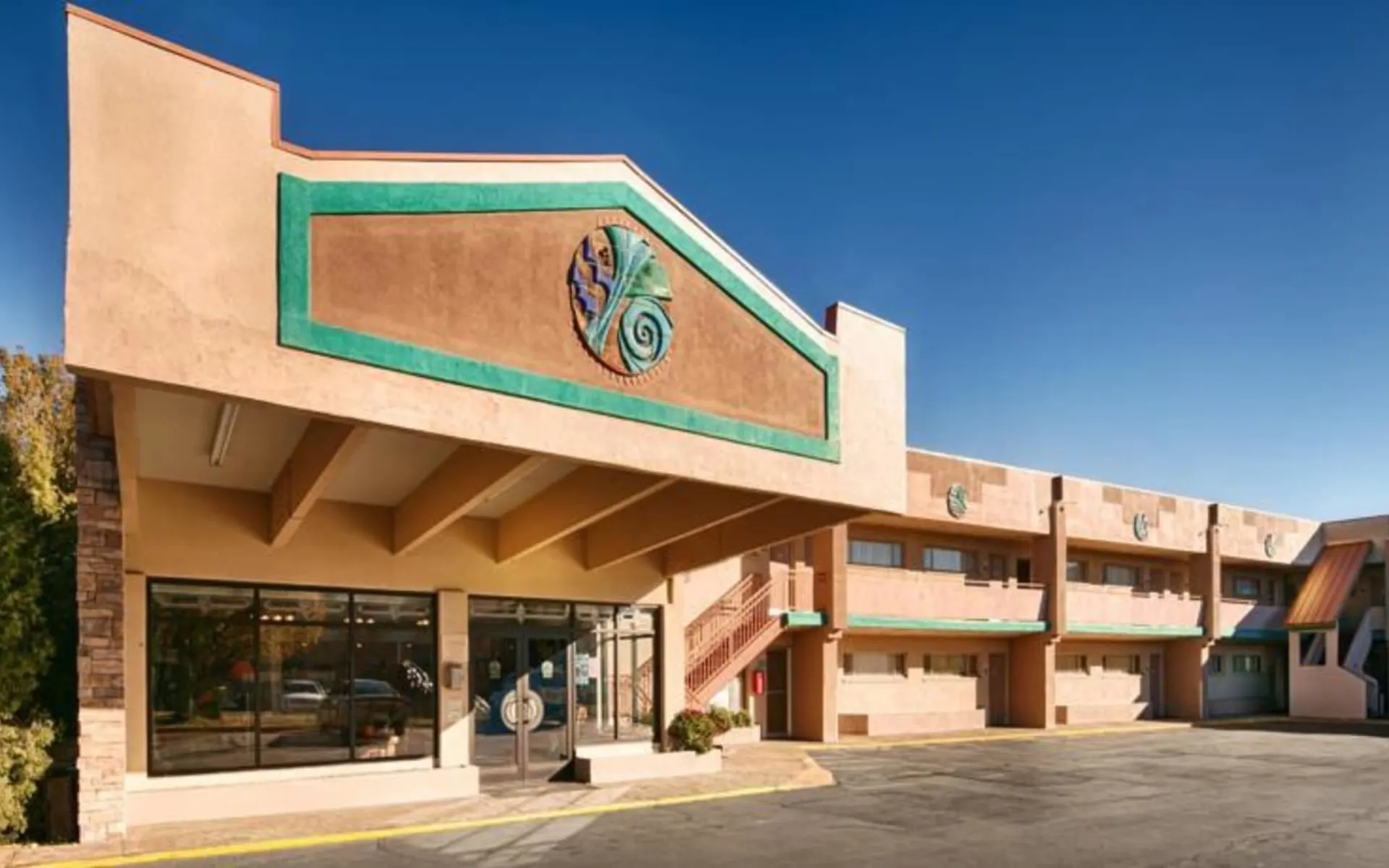 Best Western Turquoise Inn & Suites in Cortez:  exterior_Best Western Turqouise Inn&Suites_building