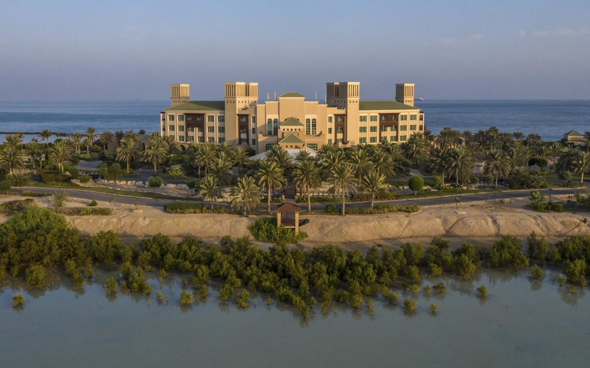 Anantara Desert Islands Resort & SPA in Sir Bani Yas:  Exterior_View_Daylight_Aerial