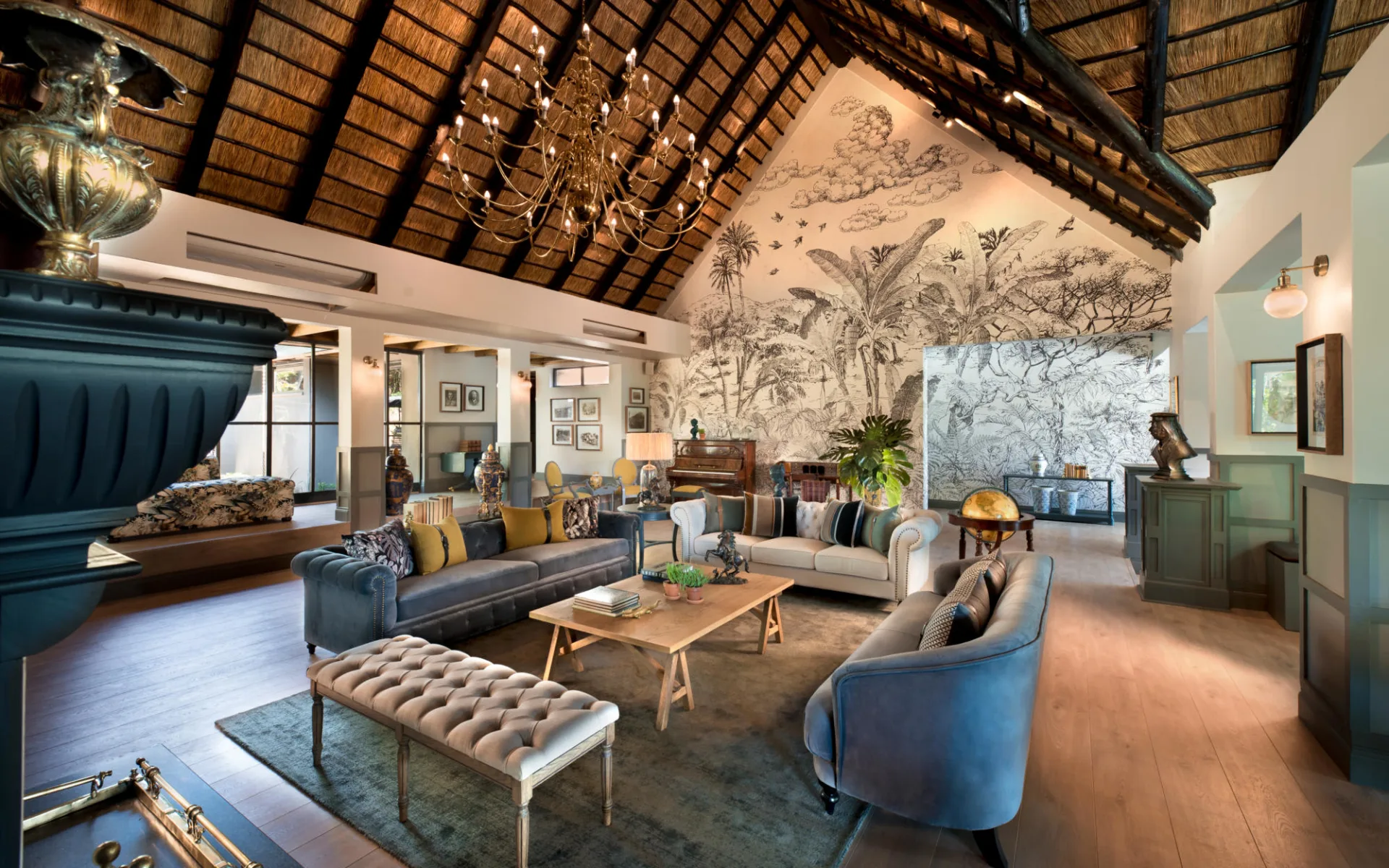 Stanley & Livingstone Hotel in Victoria Falls:  Guest Lounge area