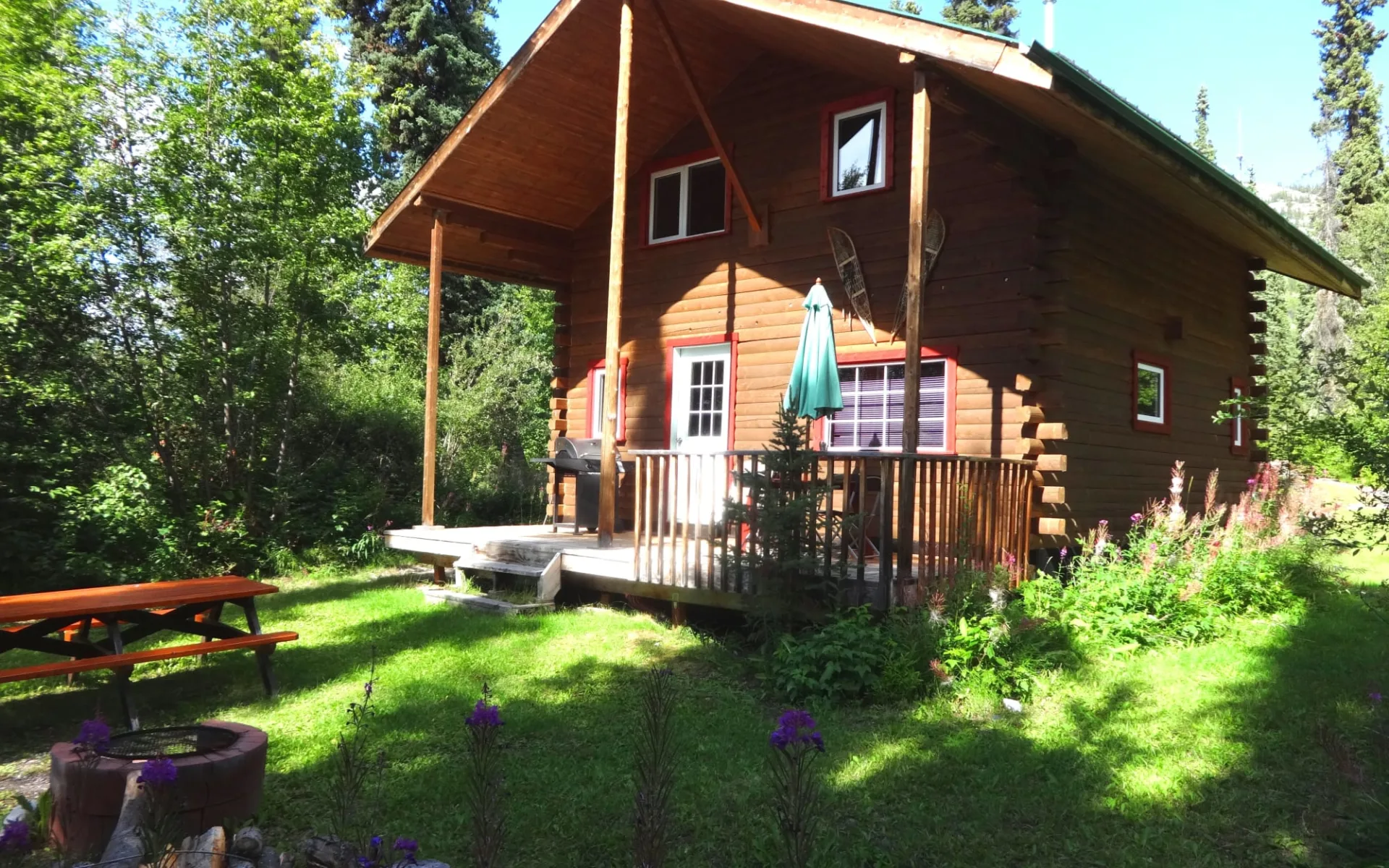 Little Atlin Lodge:  Guesthouse SPRUCE