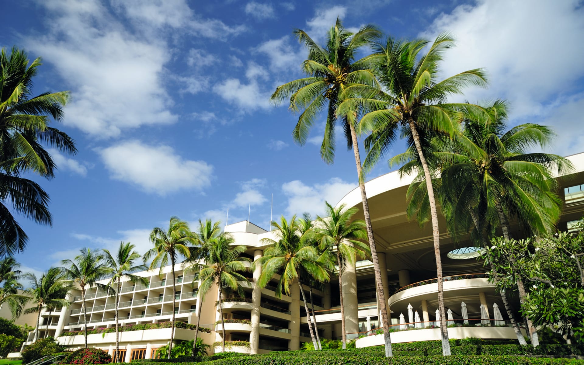 The Westin Hapuna Beach Resort in Kamuela: exterior hapuna beach prince hotel gebäude palmen