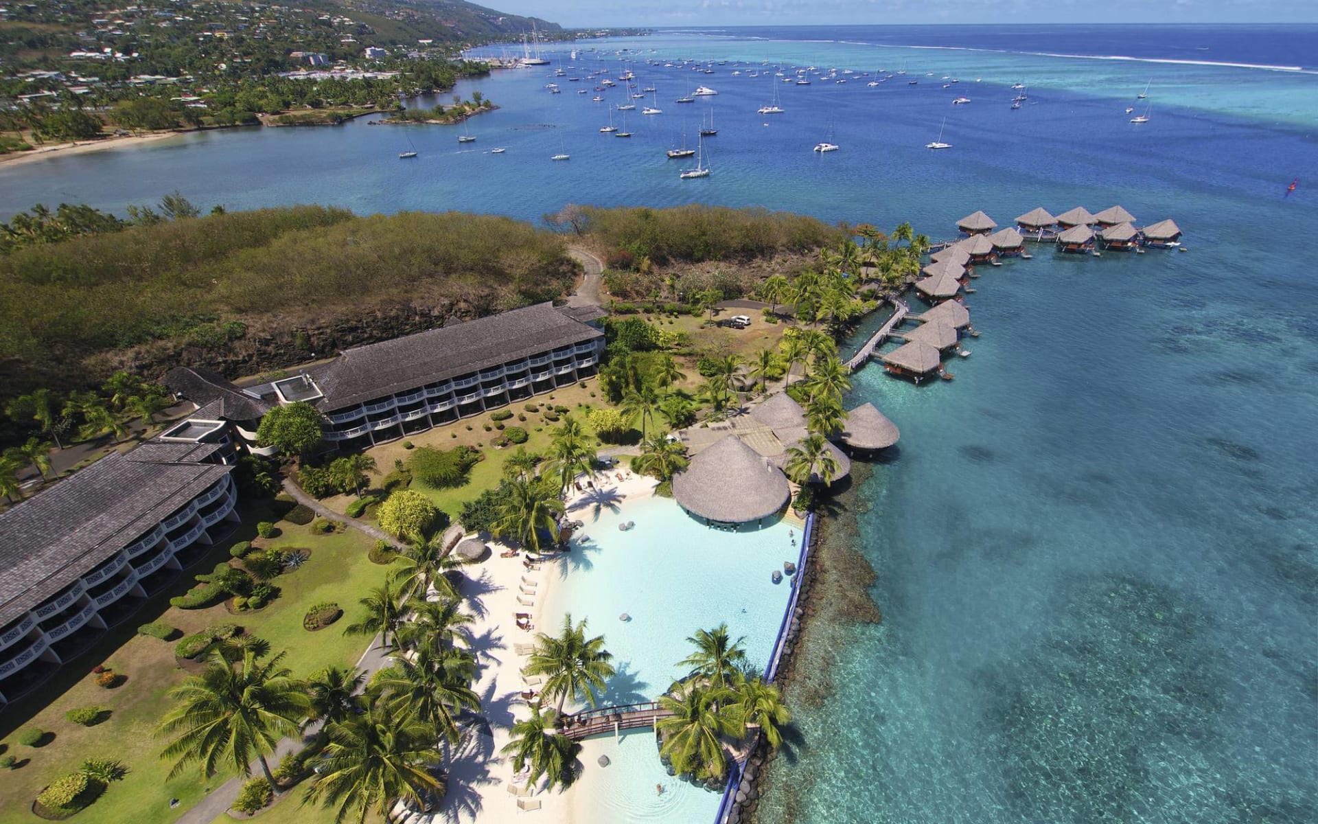 InterContinental Tahiti Resort in Papeete - Faa'a:  Intercontinental Tahiti Resort - Aerial View über das Resort 2017
