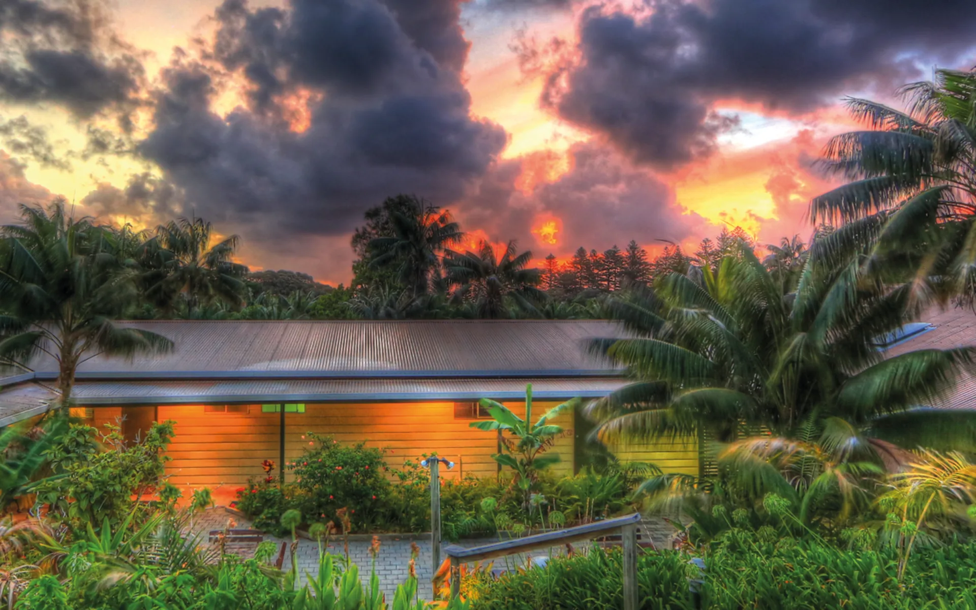 Leanda Lei Apartments in Lord Howe Island:  Leanda Lei Apartments - Aussenansicht