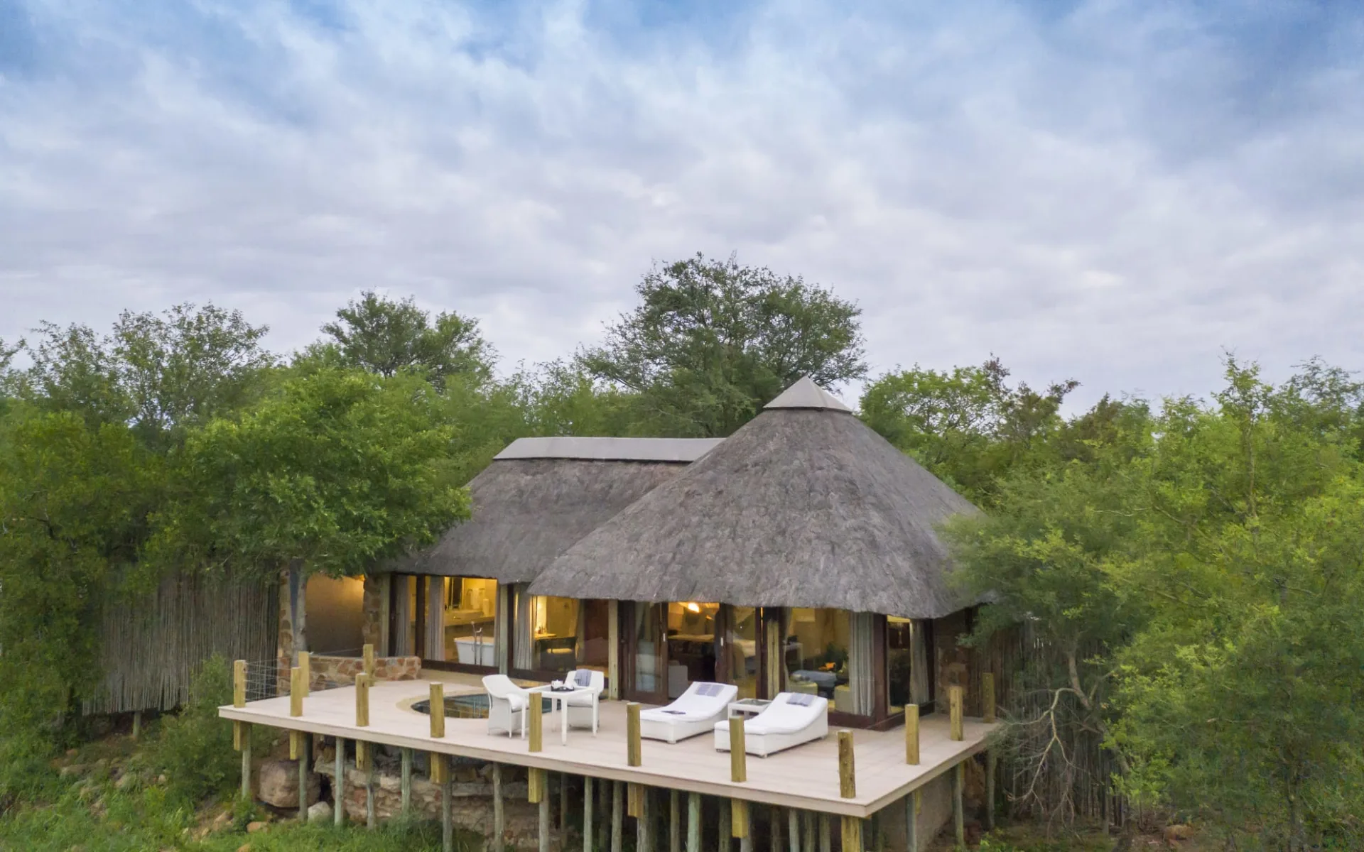 Leopard Hills Private Game Reserve in Sabi Sands: exterior Leopard Hills - Luftaufnahme Bungalow