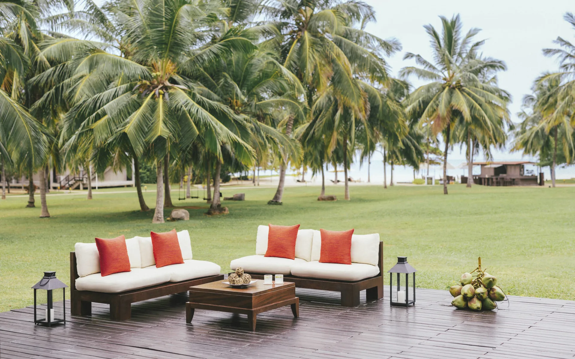 Uga Bay in Passekudah: Main Bar