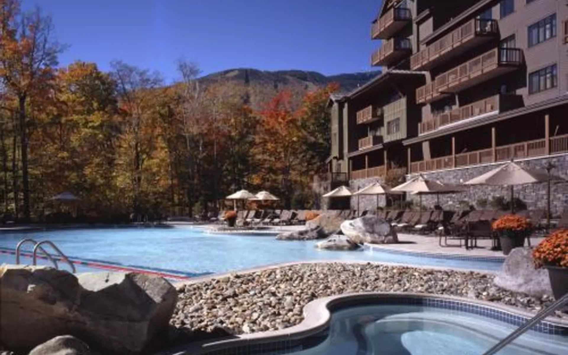 The Lodge at Spruce Peak in Stowe: exterior_stowe_mountain_lodge_pool