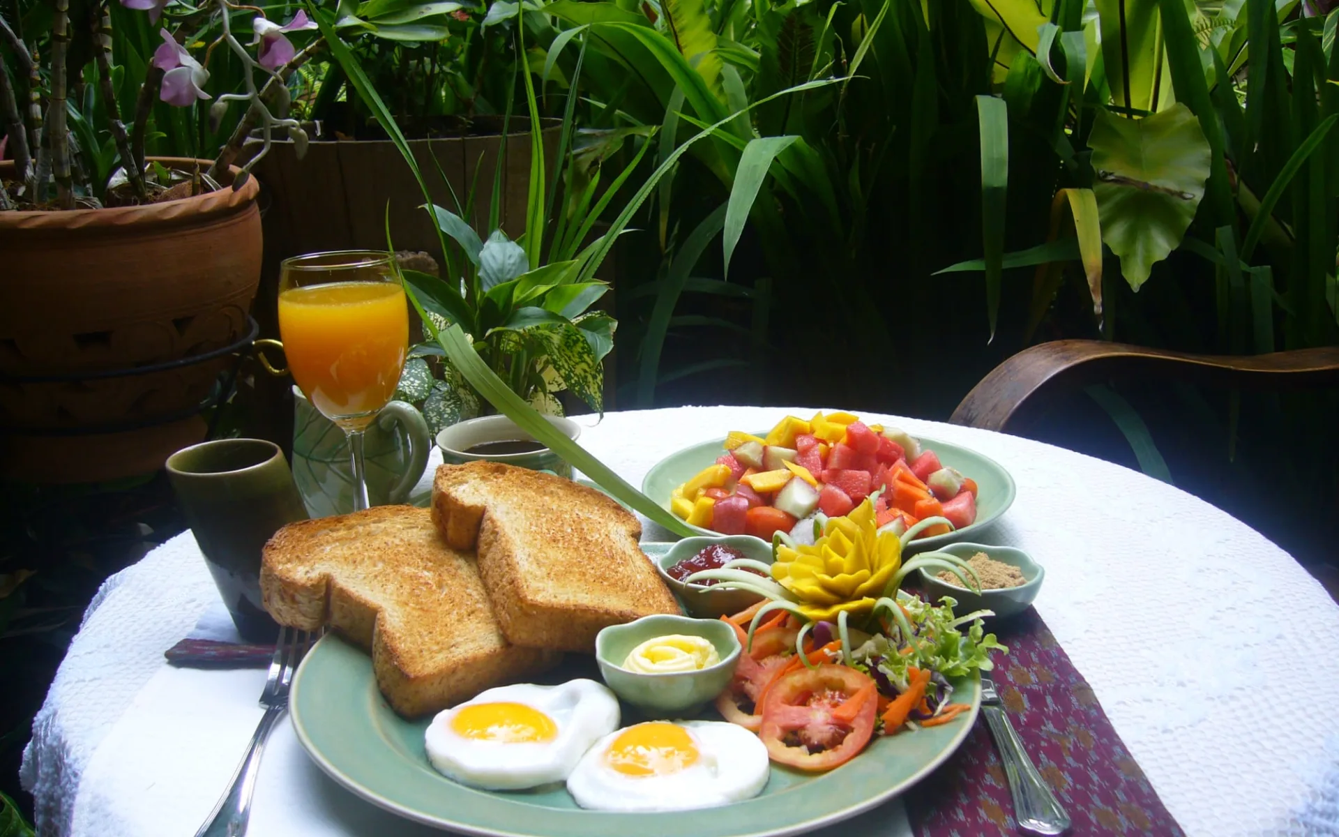 Shewe Wana Suite Resort in Chiang Mai:  breakfast