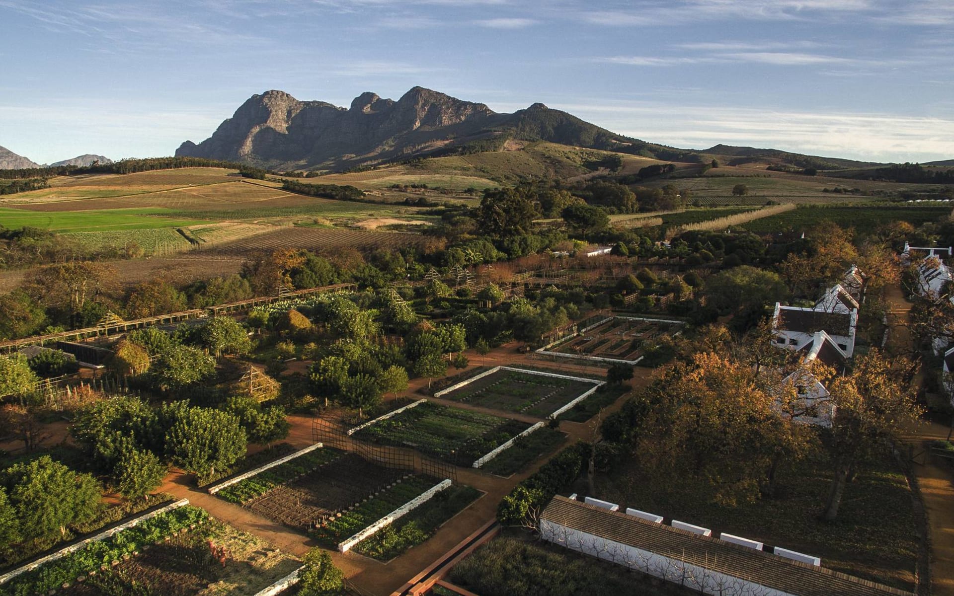 Babylonstoren Farmhotel in Paarl: Babylonstoren - Garten und Cottages