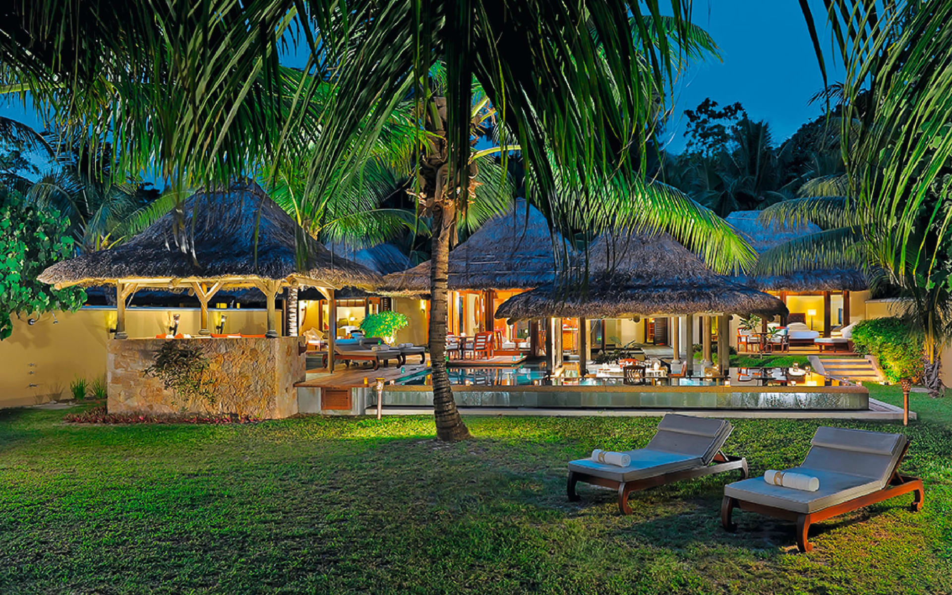 Constance Lémuria in Praslin:  Constance Lémuria - Villa