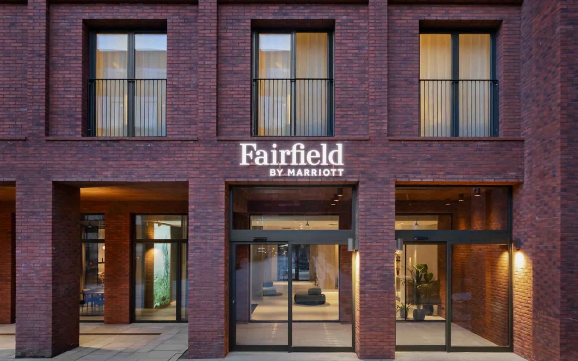 05.08. - 12.08.2026 Golf Plauschwoche Kopenhagen ab Malmö: Fairfield by Marriott Copenhagen Entrance