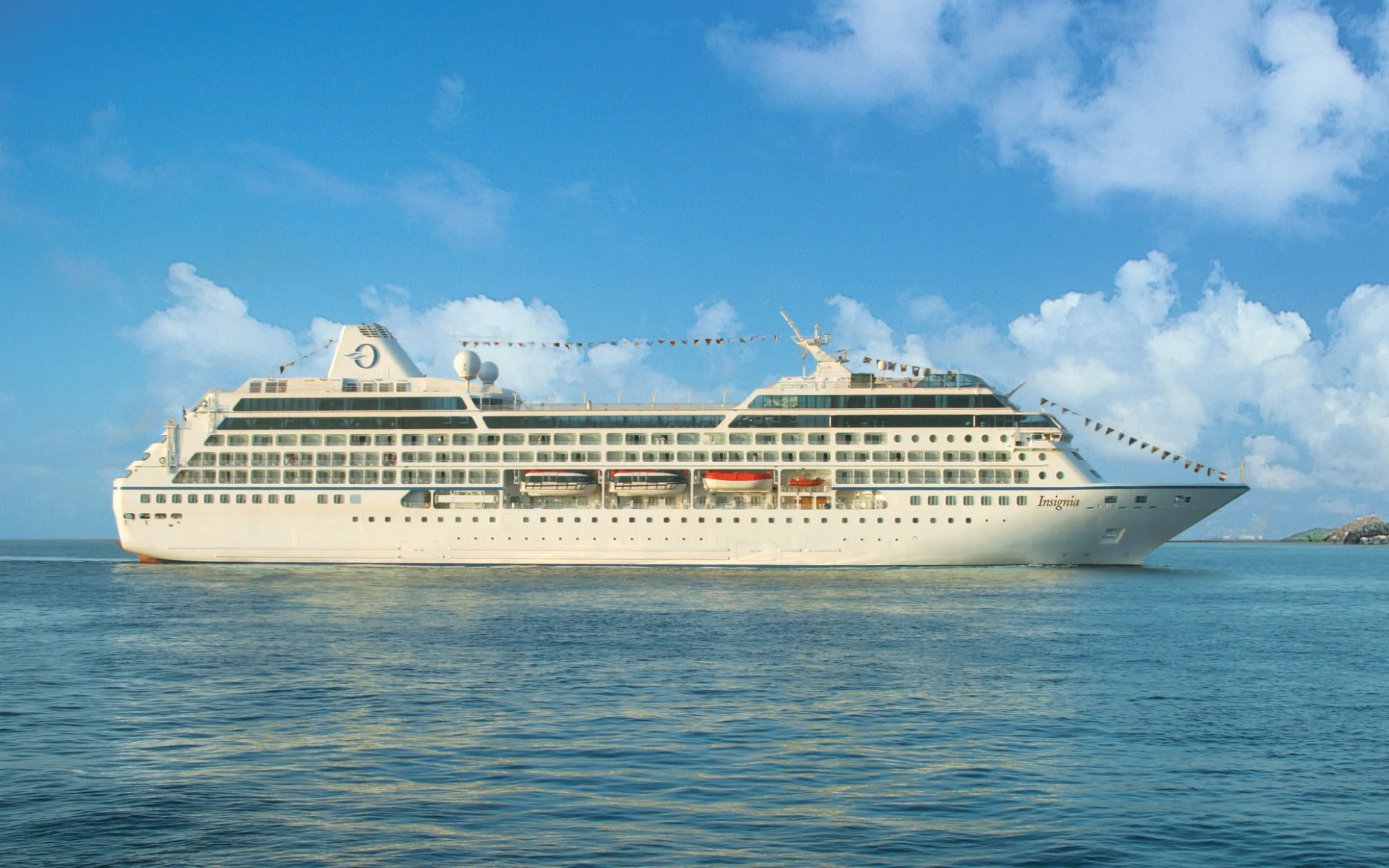 Karibische Lebensfreude ab Miami: INSIGNIA_exterior-2