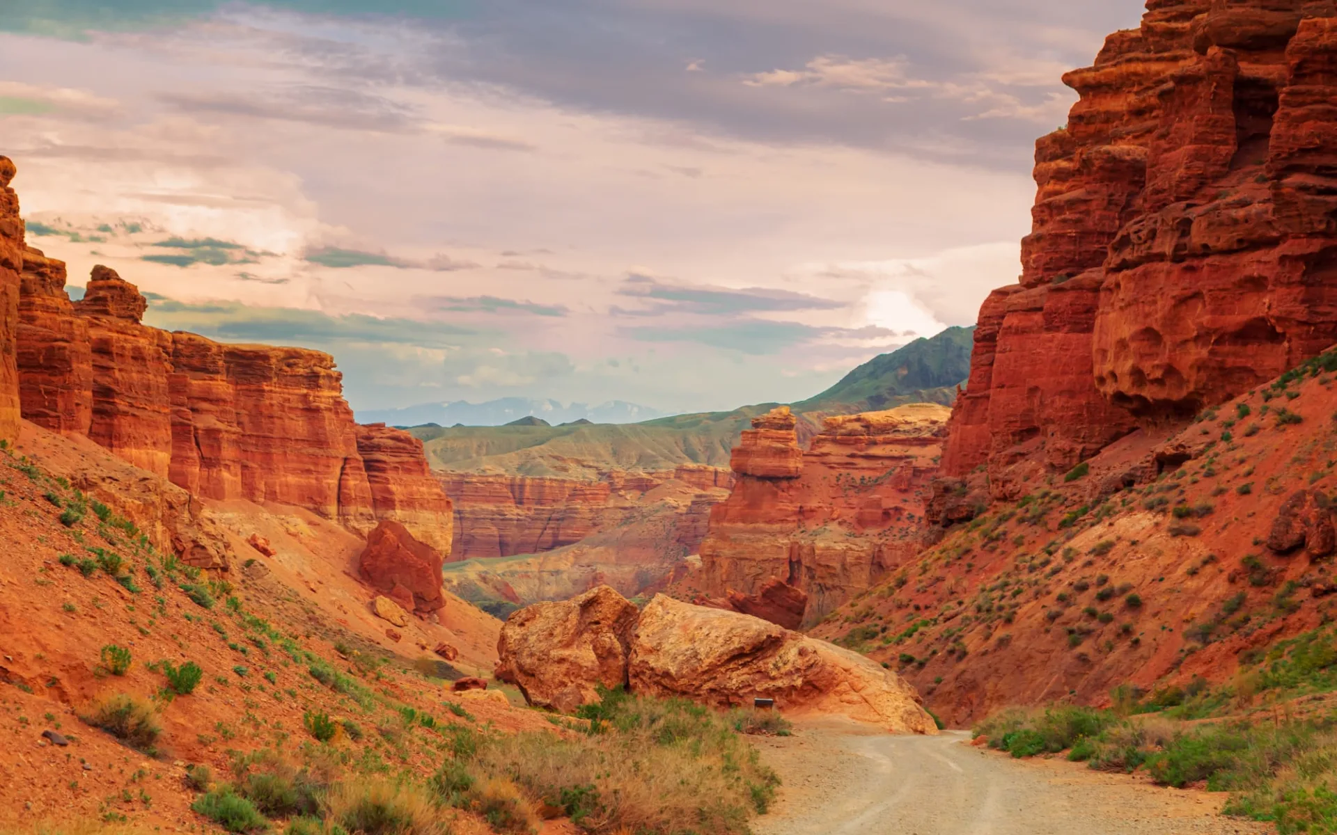 Das beste Zentralasiens ab Taschkent: Kasachstan Almaty