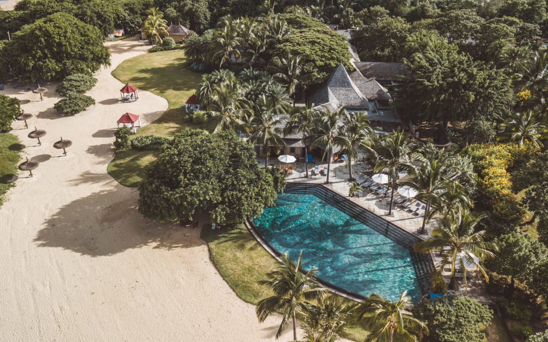 Maradiva Villas Resort & Spa in Wolmar, Flic en Flac: exterior: 