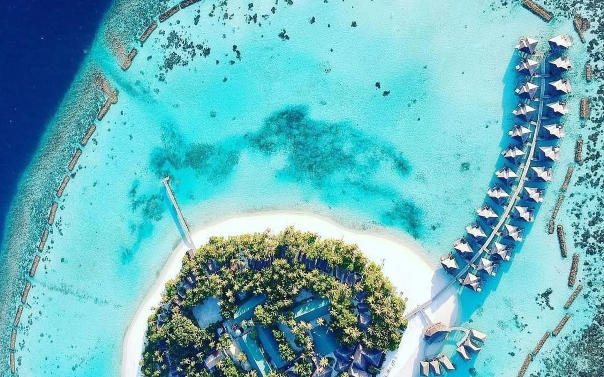 Nova Maldives in Ari-Atoll: location: