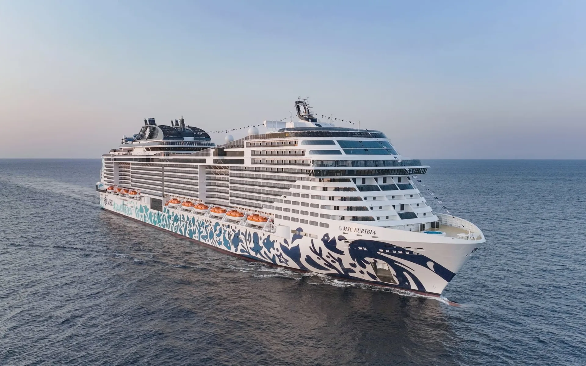 Dubai, Abu Dhabi und Qatar mit der MSC Euribia: MSC23019432