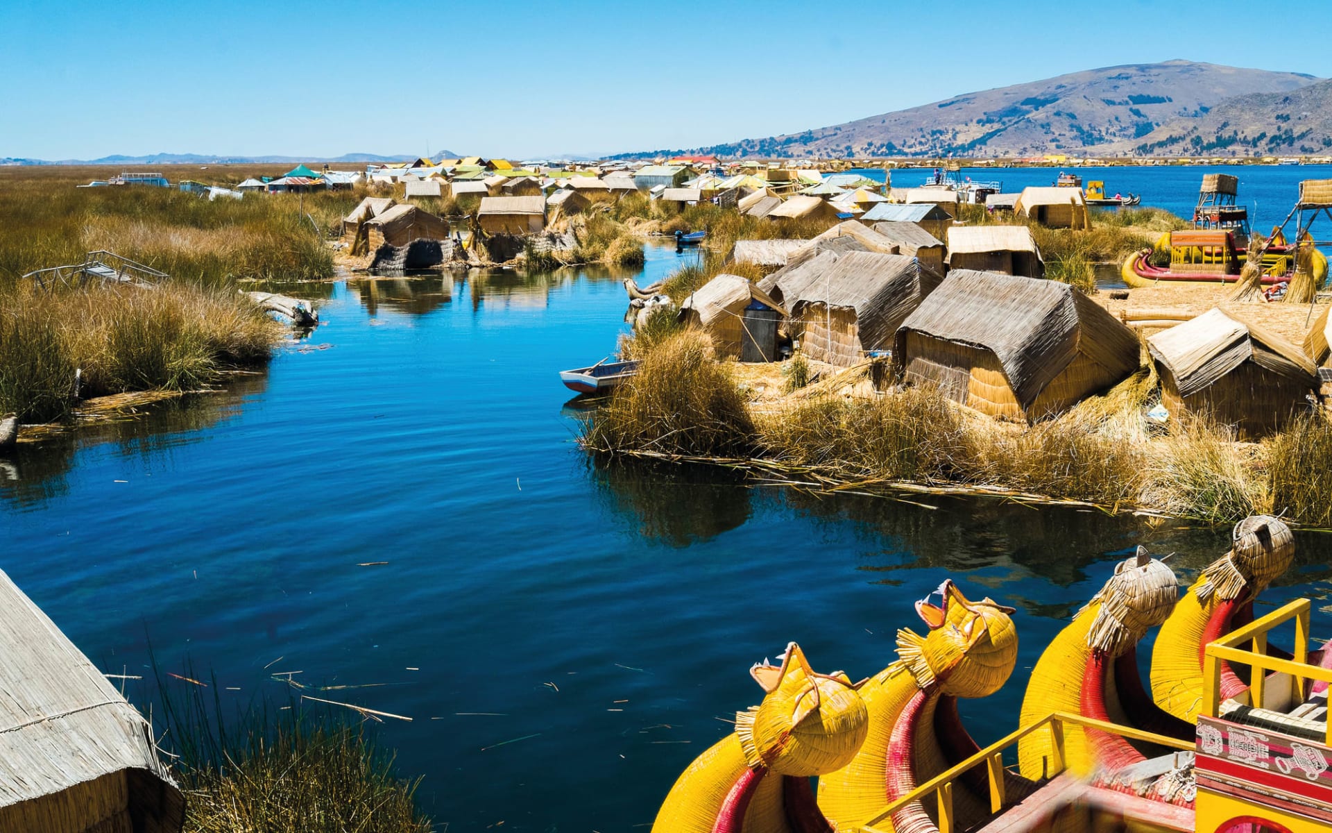 Zubucherreise Peru - Bolivien ab Cuzco: Peru - Puno -  Schwimmende Inseln und traditionelle Boote