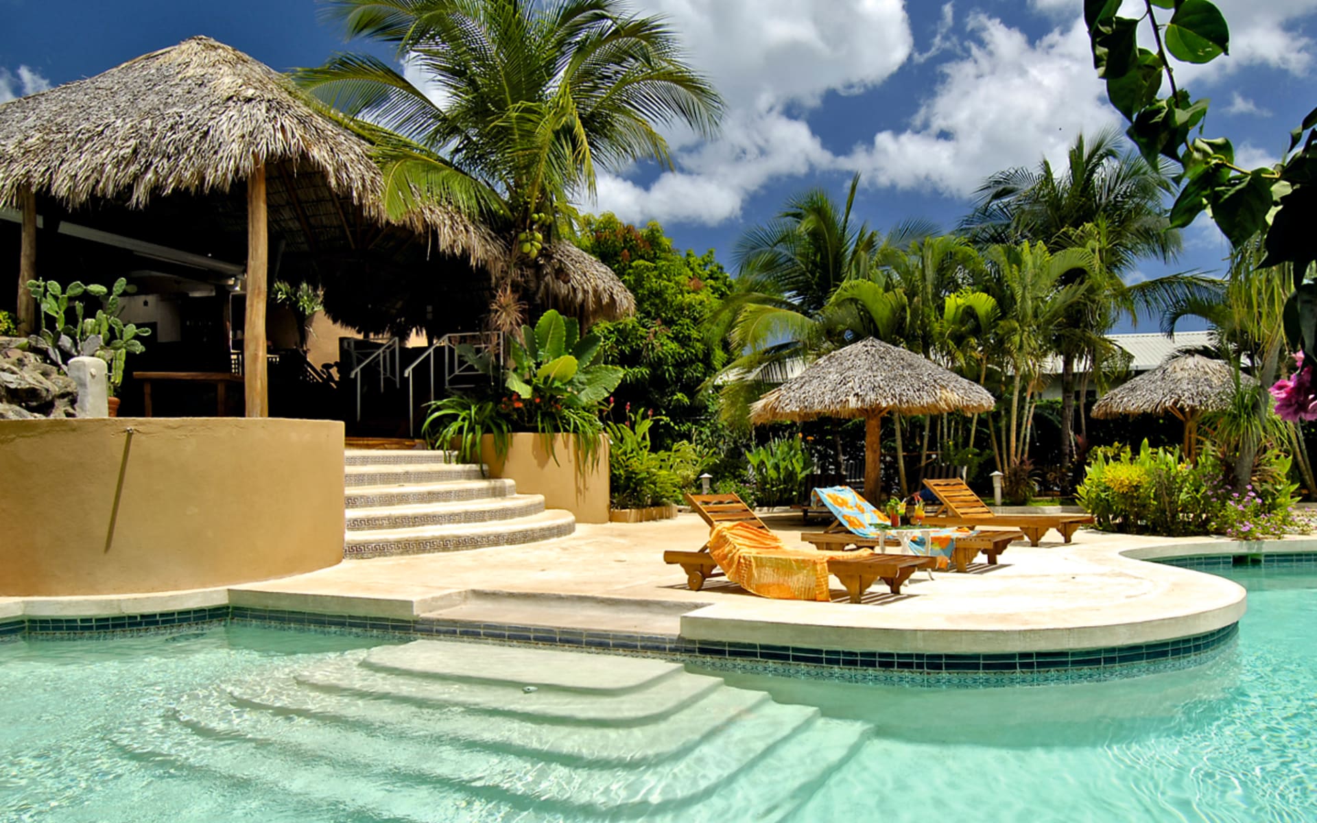 Jardin del Eden in Playa Tamarindo: pool jardin del eden pool liegen hütte