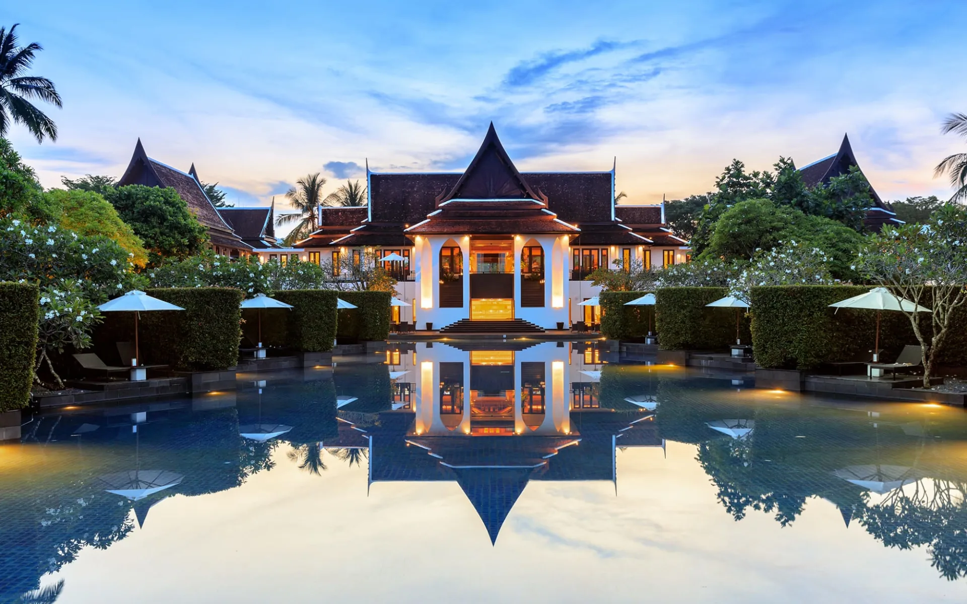 JW Marriott Khao Lak Resort & Spa: Pool area