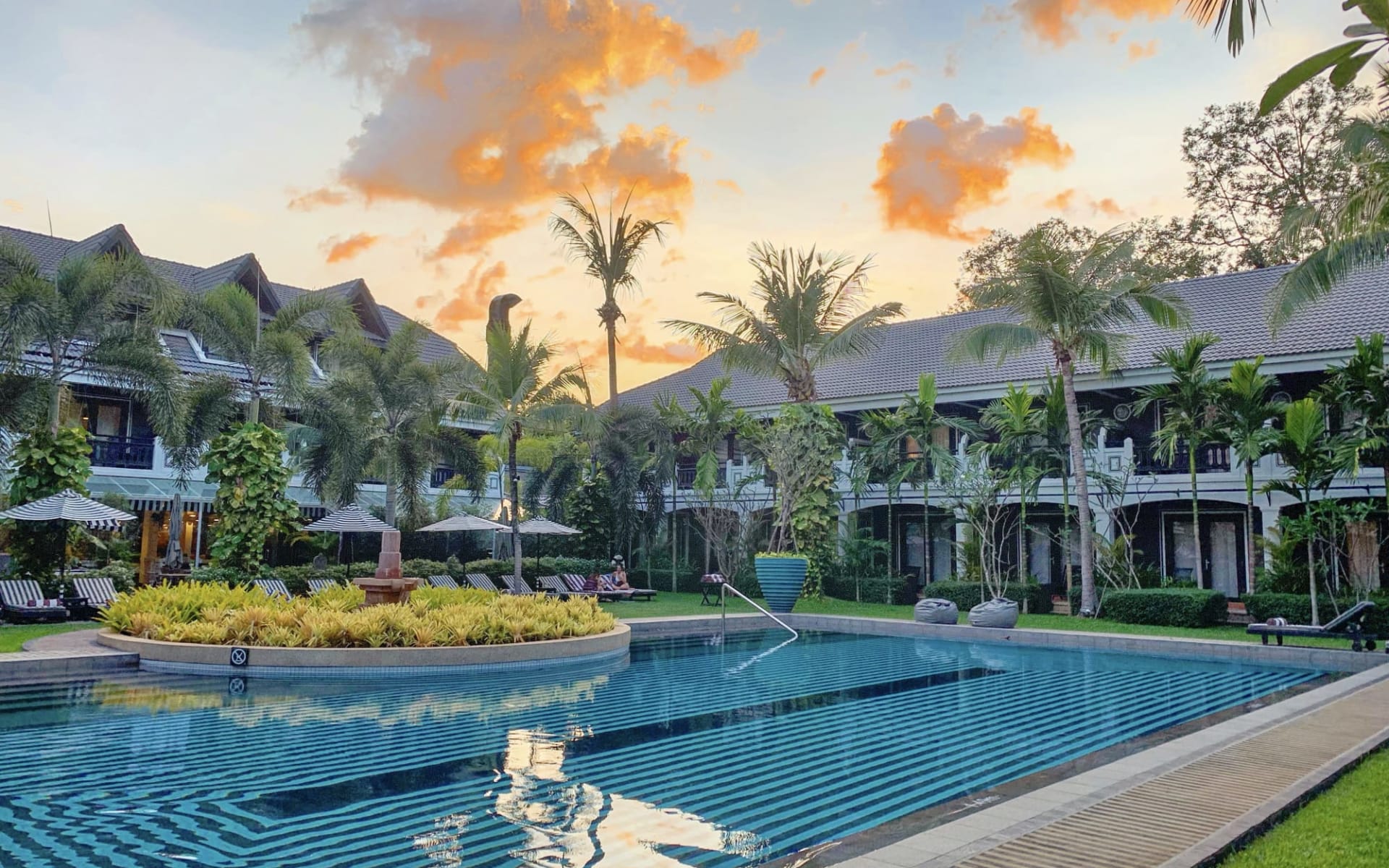 Shinta Mani Angkor in Siem Reap: Pool at Bayon Resort Wing