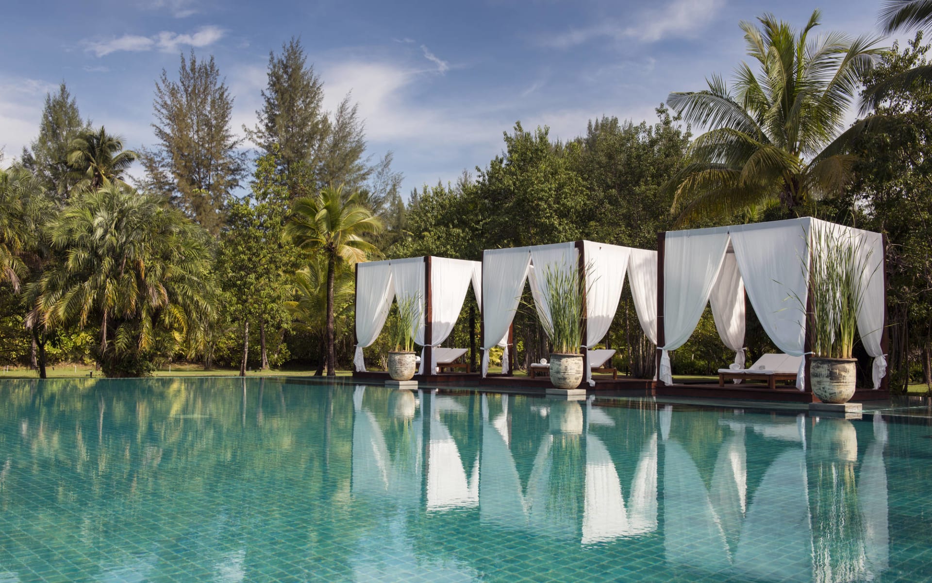 The Sarojin in Khao Lak: Swimming Pool