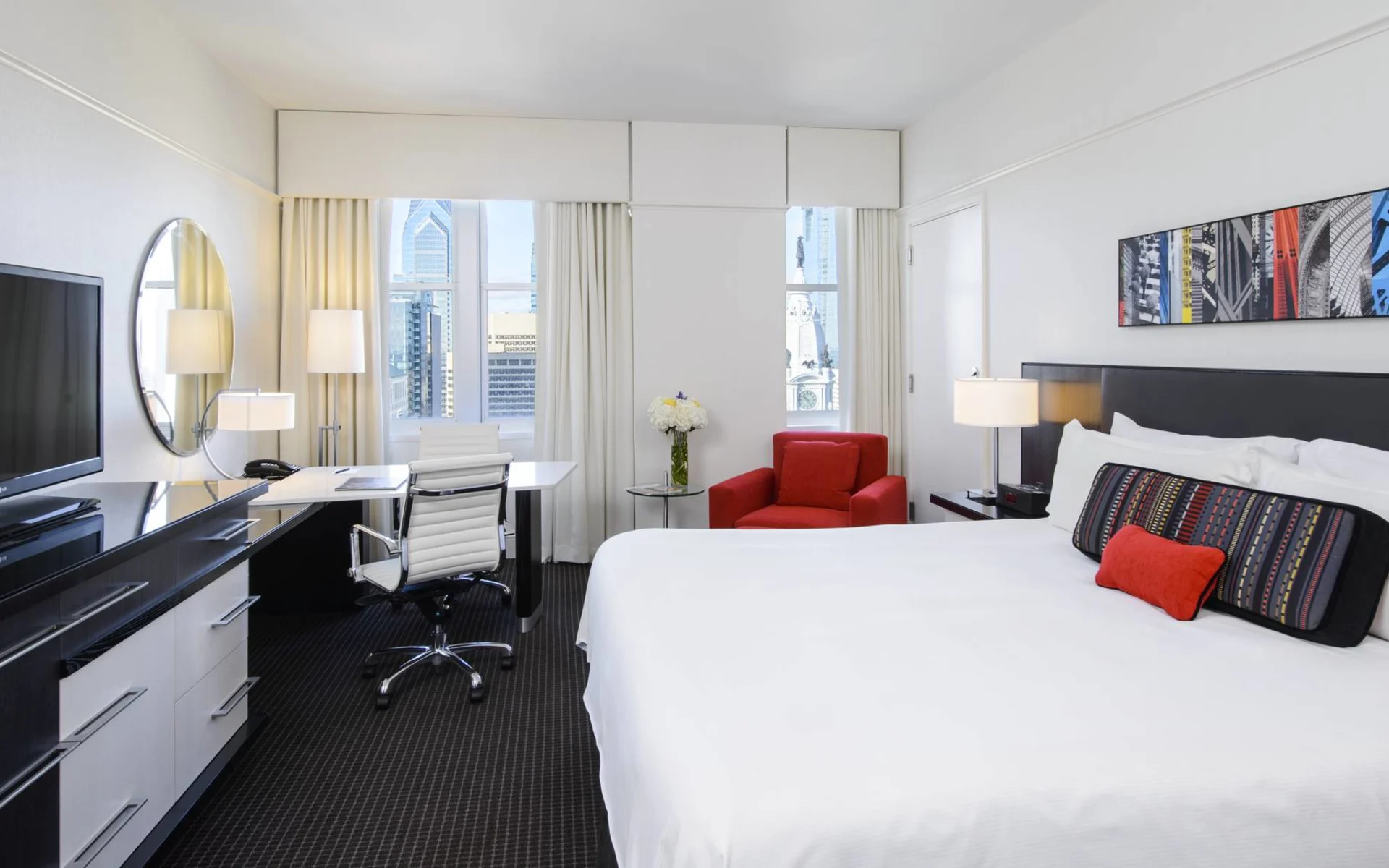 Loews Philadelphia Hotel: 53742690-H1-PHL519D